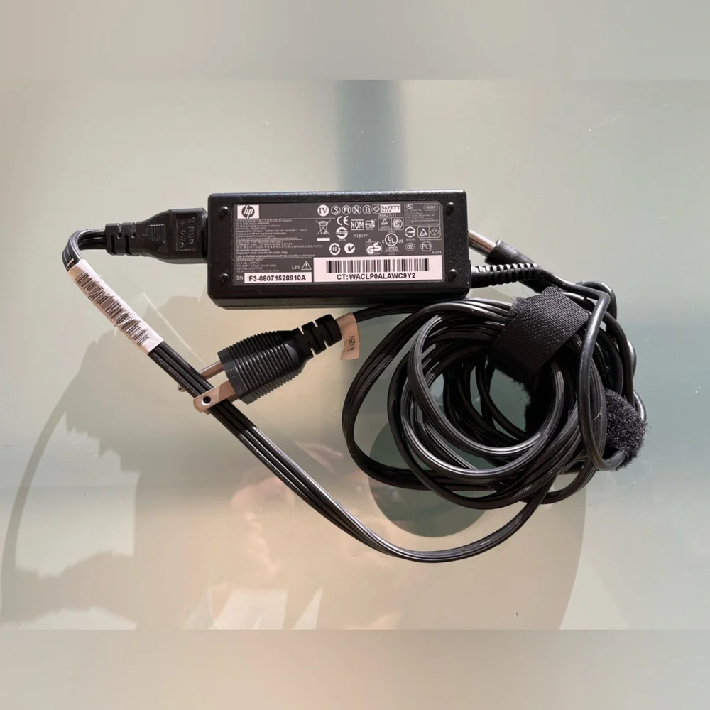 HP Genuine OEM AC Adapter 463552-002 PPP009H Power Cord Battery Charger Laptop